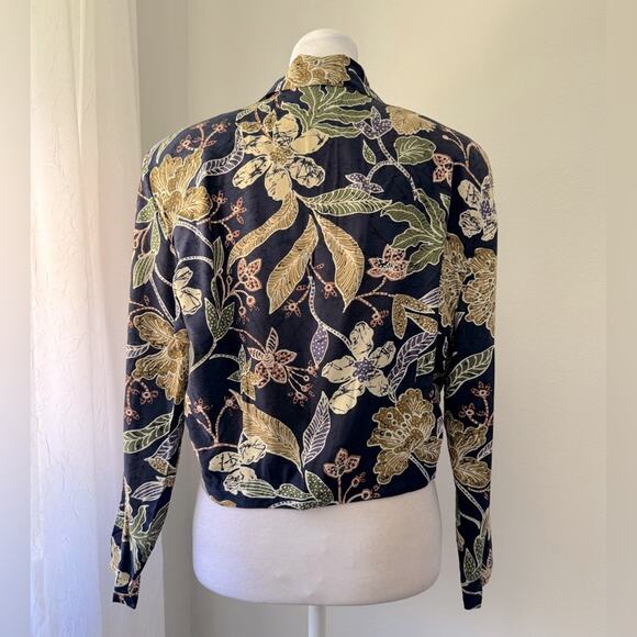 Vintage ‘90s HMS by Jonathan Martin Navy Floral Print Lightweight Cropped Blazer - Picture 6 of 8